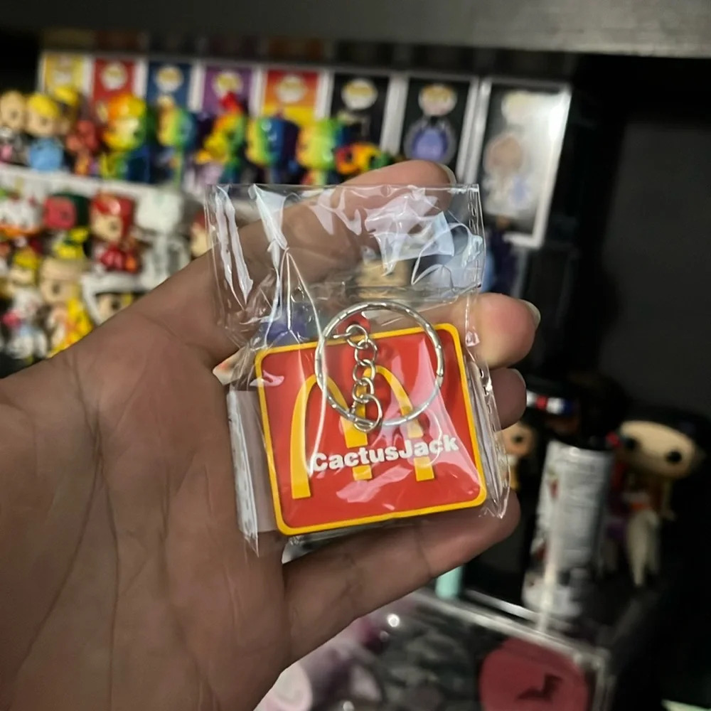 Travis Scott x McDonald’s Cactus Jack CJ Arches Keychain